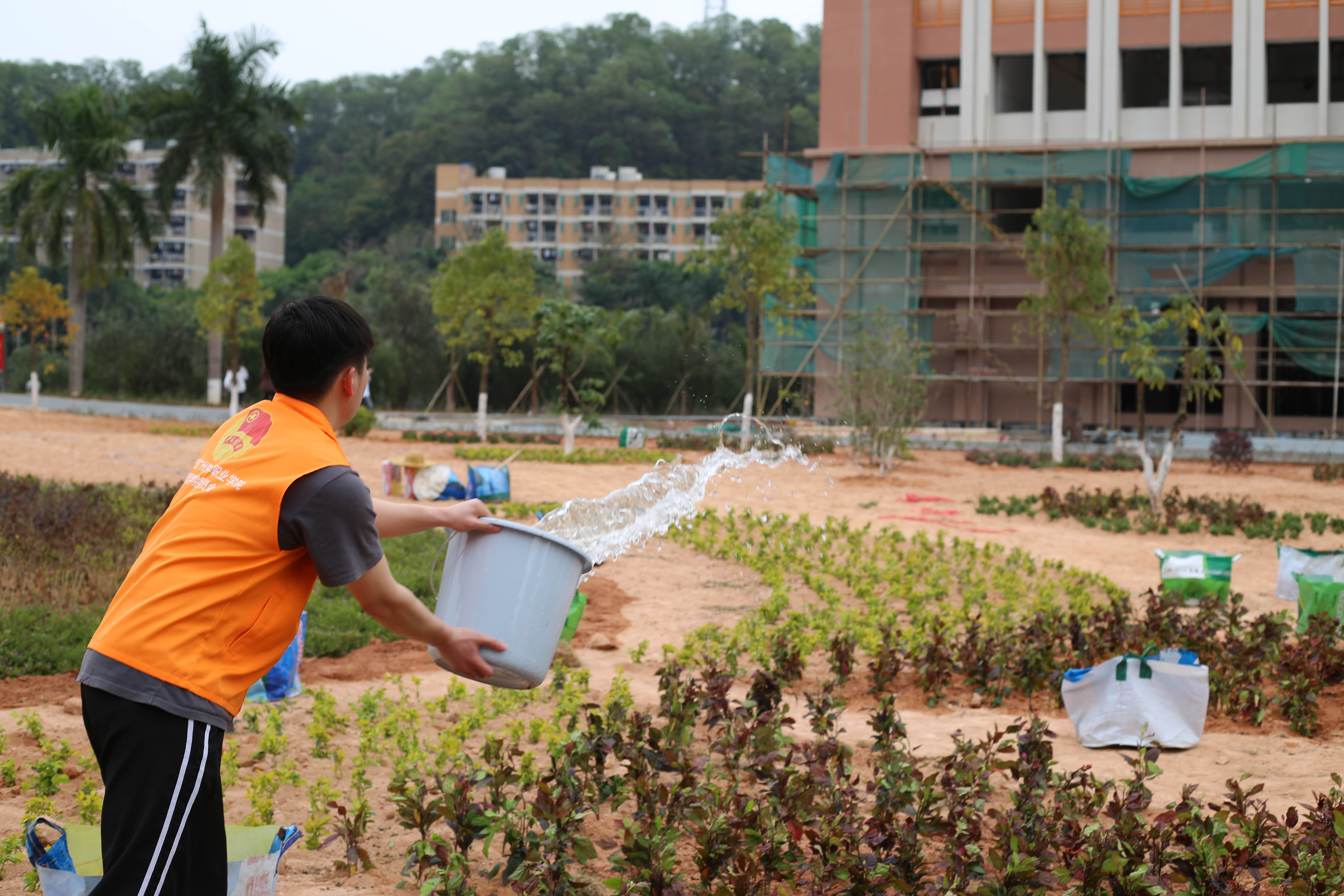 bc83f63dc7ba8064b38a6b8a00ba70e.jpg bc83f63dc7ba8064b38a6b8a00ba70e.jpg