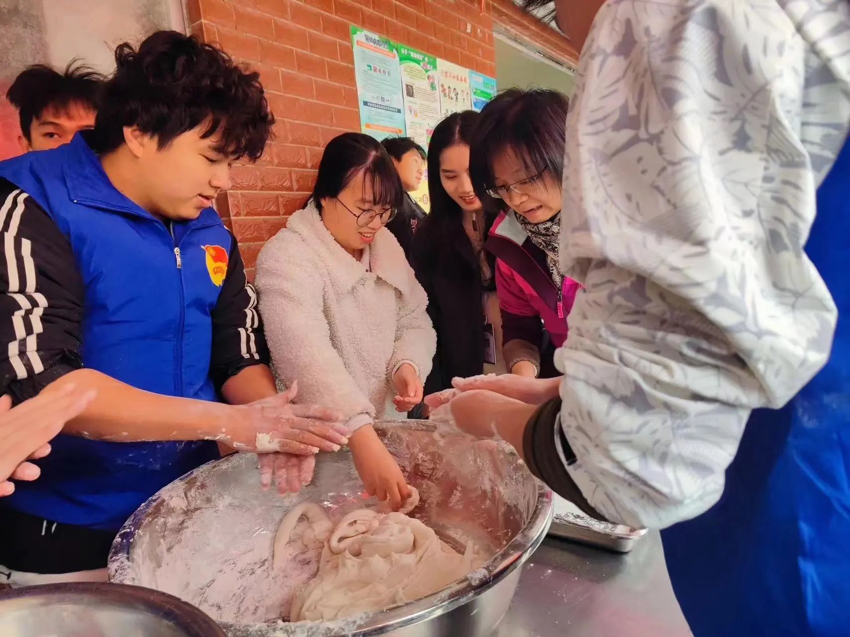 微信图片_20231222203912.jpg 微信图片_20231222203912.jpg