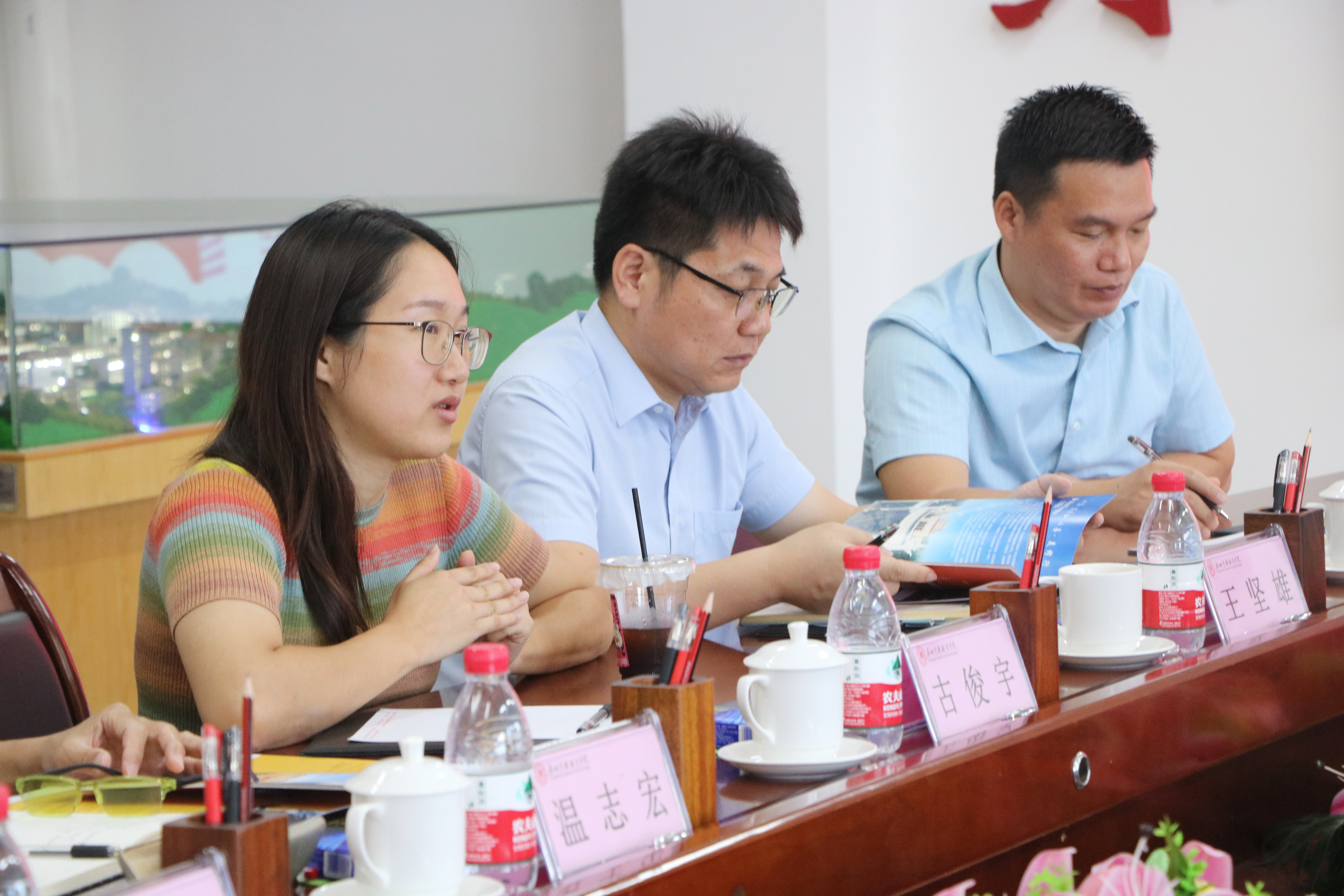 咨询提问.jpg 咨询提问.jpg