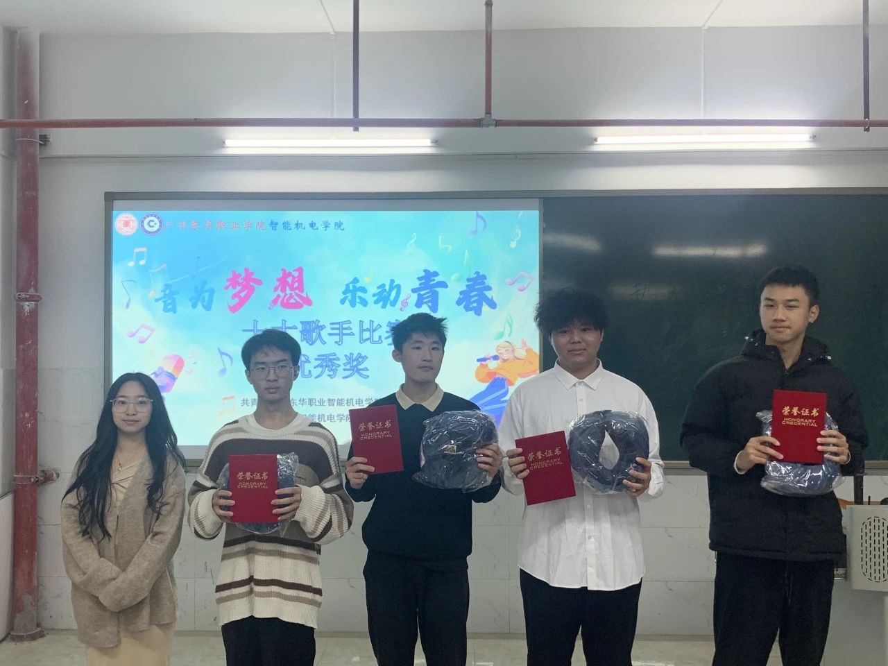 微信图片_20241221234005.jpg 微信图片_20241221234005.jpg