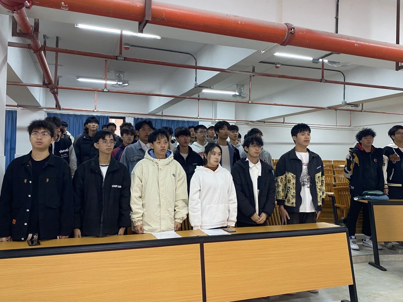 83e78db723500e4b87c90ccc25ac5c3a.jpg 83e78db723500e4b87c90ccc25ac5c3a.jpg