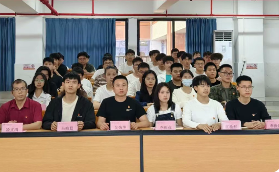 屏幕截图 2025-05-20 123822.png 屏幕截图 2025-05-20 123822.png