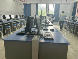 屏幕截图 2025-05-21 224117.png 屏幕截图 2025-05-21 224117.png