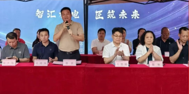 屏幕截图 2025-05-24 194733.png 屏幕截图 2025-05-24 194733.png