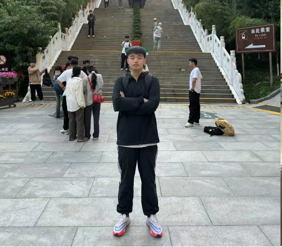 屏幕截图 2025-07-07 205504.png 屏幕截图 2025-07-07 205504.png