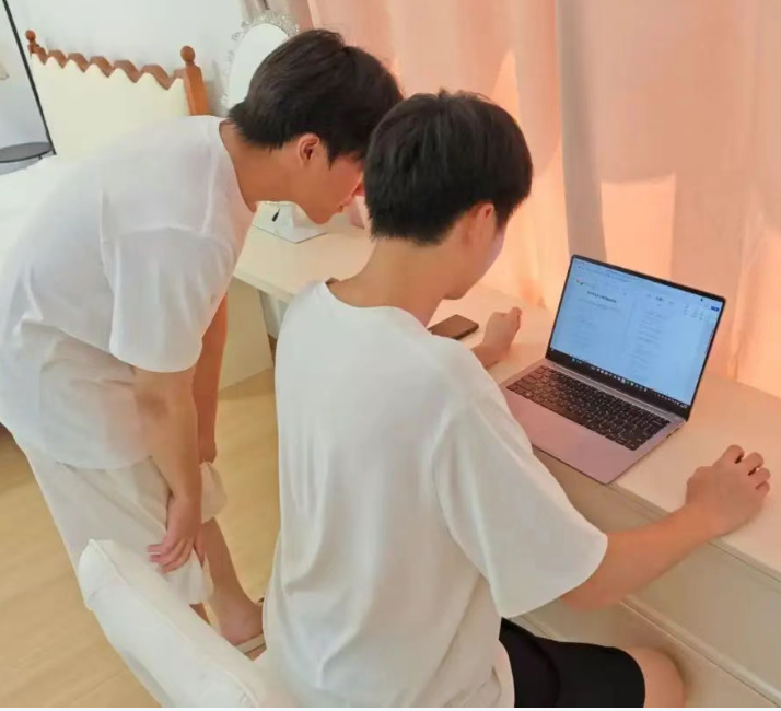 屏幕截图 2025-07-20 102902.png 屏幕截图 2025-07-20 102902.png