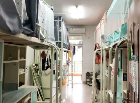 屏幕截图 2025-08-11 211242.png 屏幕截图 2025-08-11 211242.png