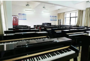 屏幕截图 2025-08-11 213759.png 屏幕截图 2025-08-11 213759.png