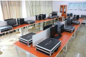 屏幕截图 2025-08-11 213810.png 屏幕截图 2025-08-11 213810.png