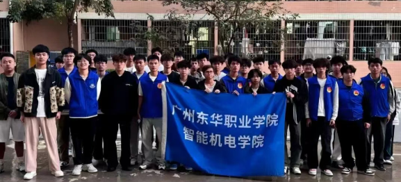 屏幕截图 2025-10-12 205257.png 屏幕截图 2025-10-12 205257.png