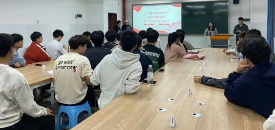 屏幕截图 2025-10-12 211232.png 屏幕截图 2025-10-12 211232.png