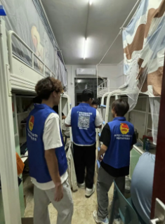 屏幕截图 2025-10-12 214936.png 屏幕截图 2025-10-12 214936.png