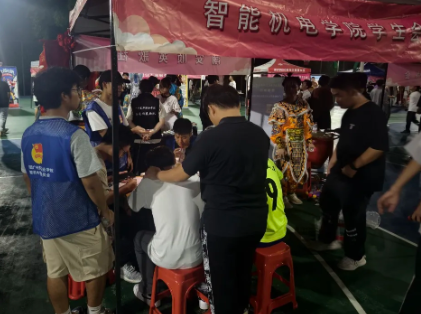 屏幕截图 2025-10-19 142748.png 屏幕截图 2025-10-19 142748.png