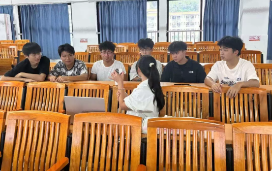 屏幕截图 2025-11-03 121226(1).png 屏幕截图 2025-11-03 121226(1).png