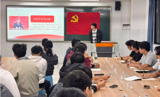 屏幕截图 2025-11-16 215202.png 屏幕截图 2025-11-16 215202.png