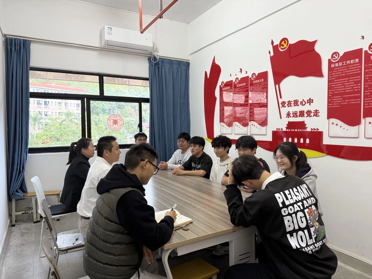 微信图片_2025-12-24_004737_591.jpg 微信图片_2025-12-24_004737_591.jpg